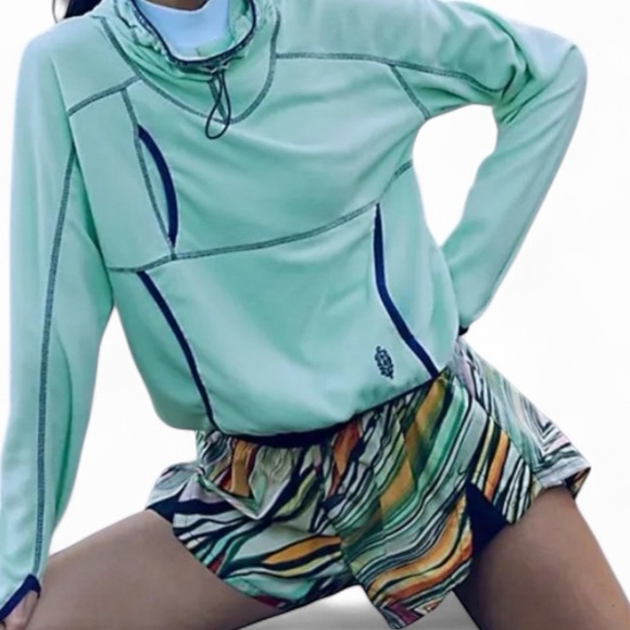 FP Movement Women’s Carpe Diem Shorts,Marble print, Large, NWT - Picture 2 of 6